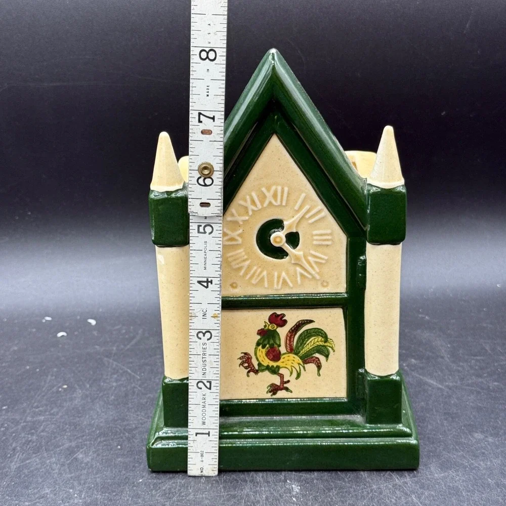 Metlox CA  PROVINCIAL Rooster Steeple Wall Clock Planter  7 3/4